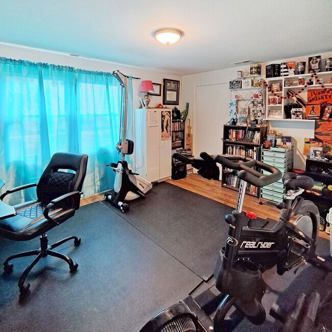 Building Photo - 3506 Lisa Ln