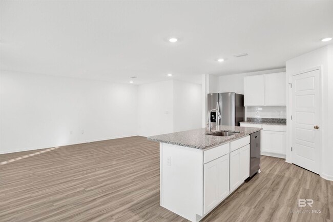 Building Photo - 32062 Lyon Rd