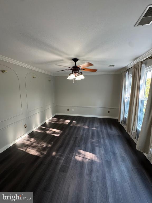 Building Photo - 8834 Chiswick Ct