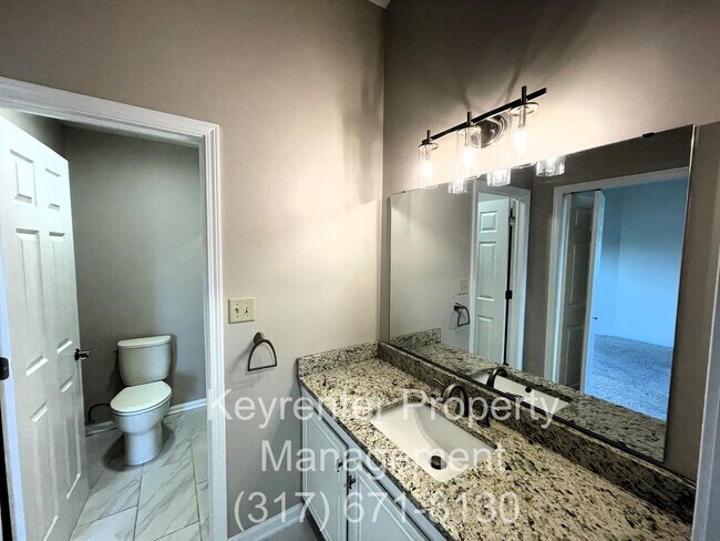 Building Photo - 9115 Sea Oats Dr