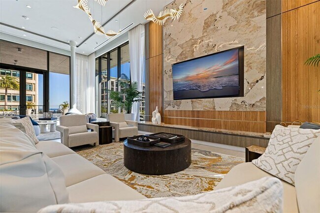 Building Photo - 275 1st Ave S