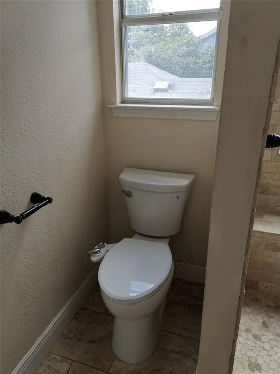 Building Photo - 1603 Sylvia Ln