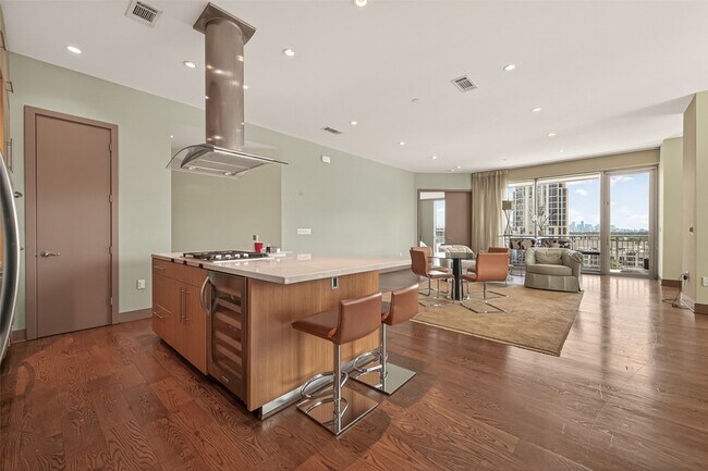 Building Photo - 1600 Post Oak Blvd