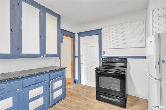 Building Photo - 228 Highgate Ave