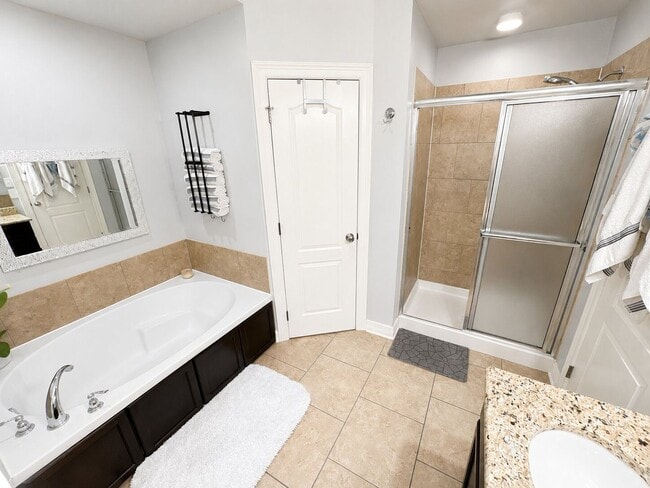 Building Photo - North Bossier Beauty!