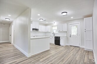 Building Photo - 704 Natchez River Cir