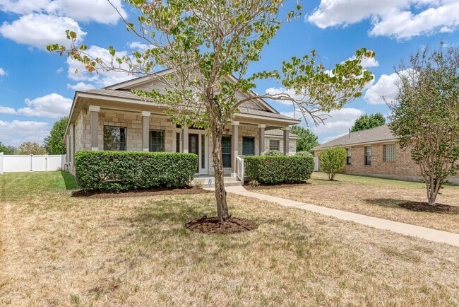Building Photo - Large home in Pflugerville!  3 car garage - Highland Park Neighborhood