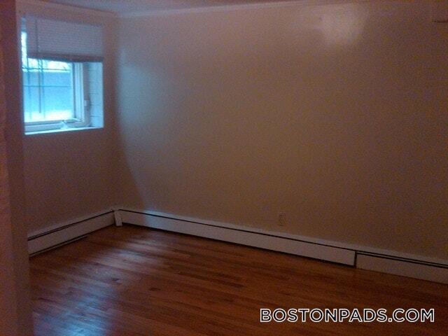 Building Photo - 103 Gordon St