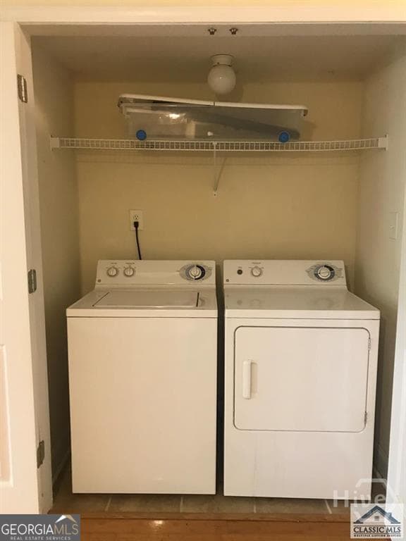 Building Photo - 1055 Baxter St