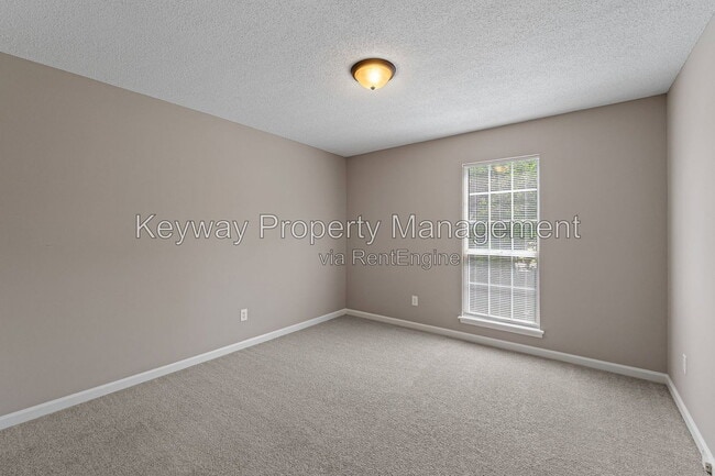 Building Photo - 4263 Waylon Dr