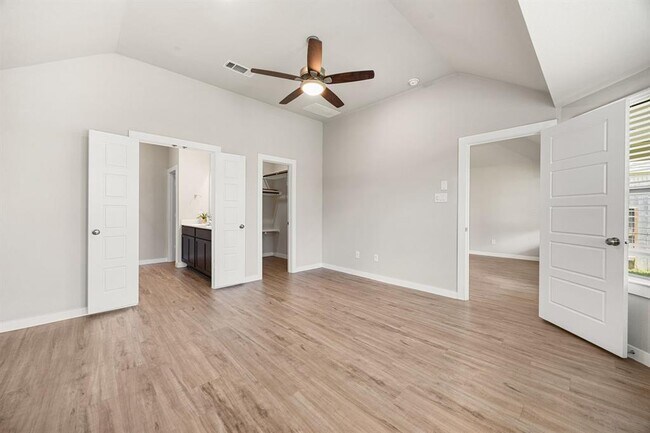 Building Photo - 21618 Coral Mist Dr