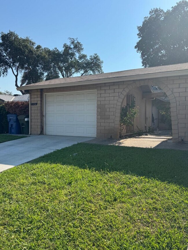 Primary Photo - Bellflower Way