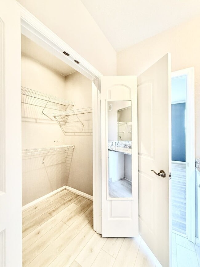 Building Photo - 4221 W Spruce St