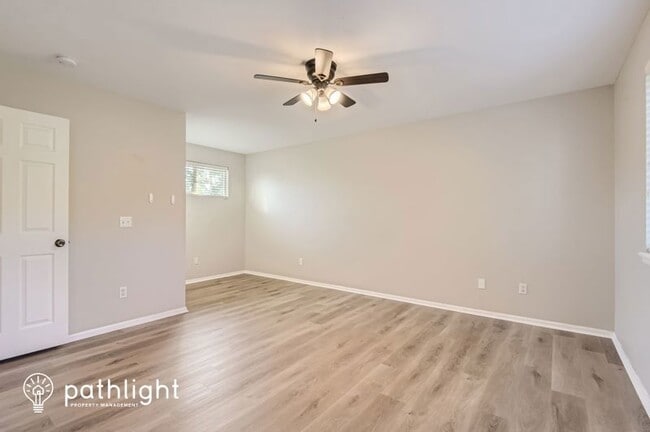 Building Photo - 8834 Copeland St