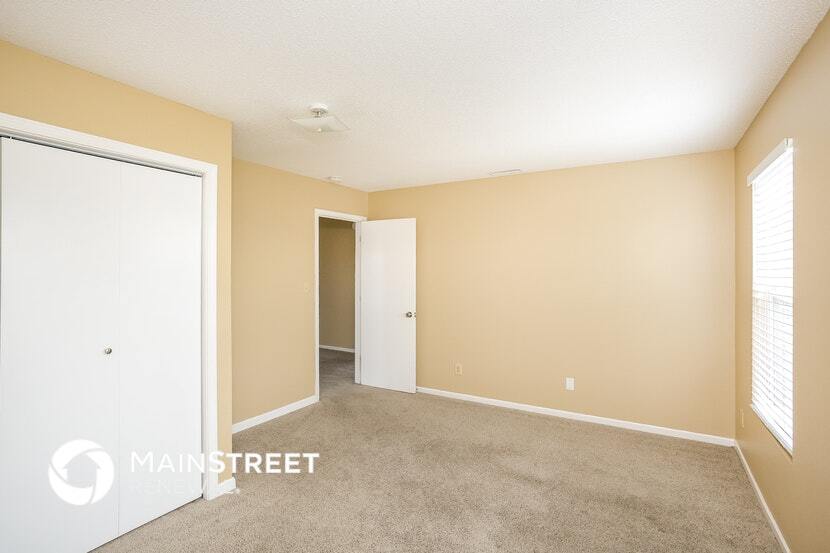 Building Photo - 1638 Blue Grass Pkwy