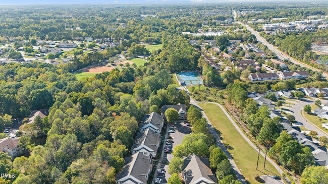 Building Photo - 3523 Kudrow Ln