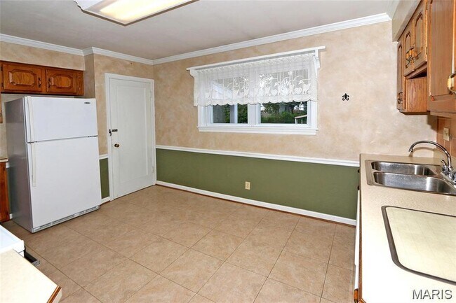 Building Photo - 10501 St Michael Ln