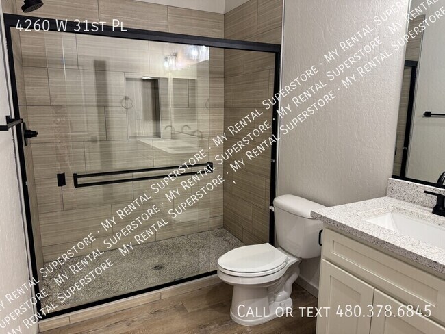 Building Photo - 4260 W 31st Pl