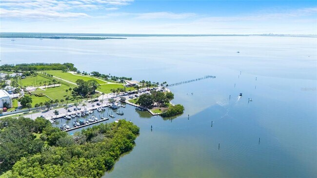 Building Photo - 413 S Bayshore Blvd