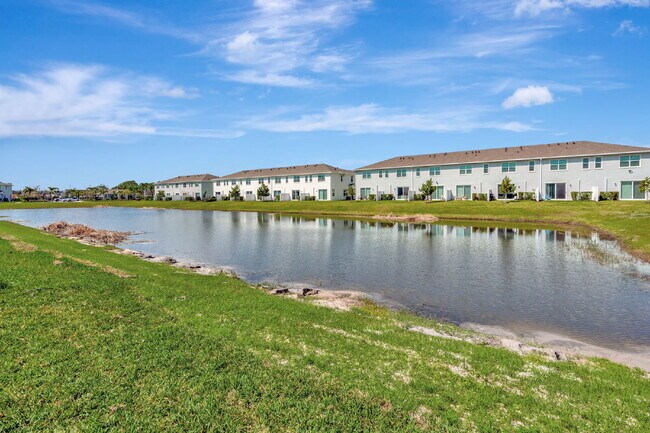 Building Photo - Modern Townhome @ Veranda Landing