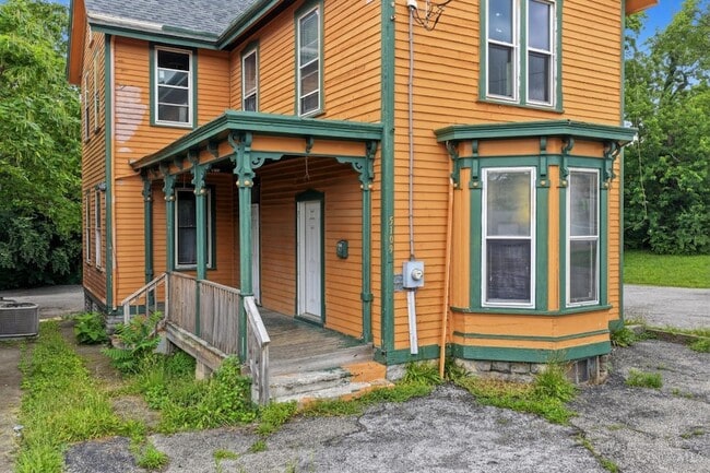 Building Photo - 5109 Montgomery Rd