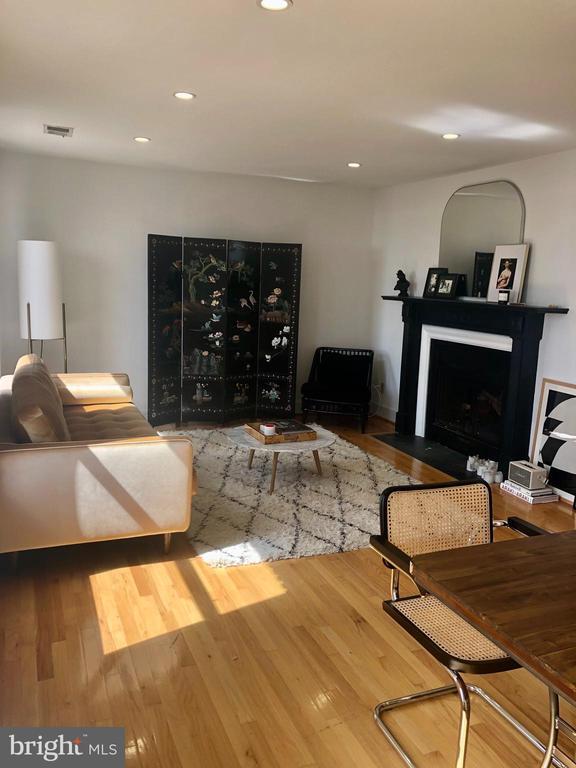 Building Photo - 2901 16th St NW