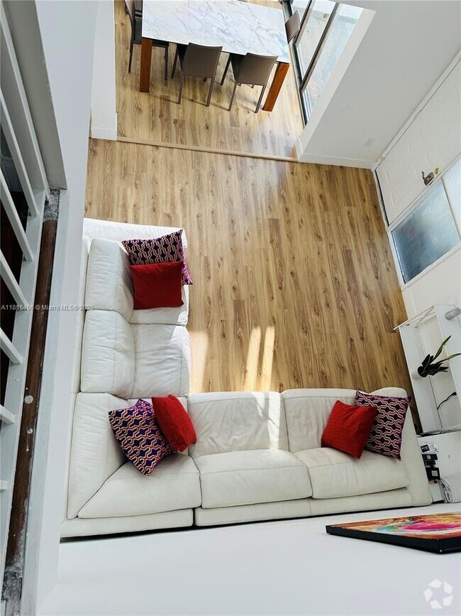 Building Photo - 20903 Leeward Ct