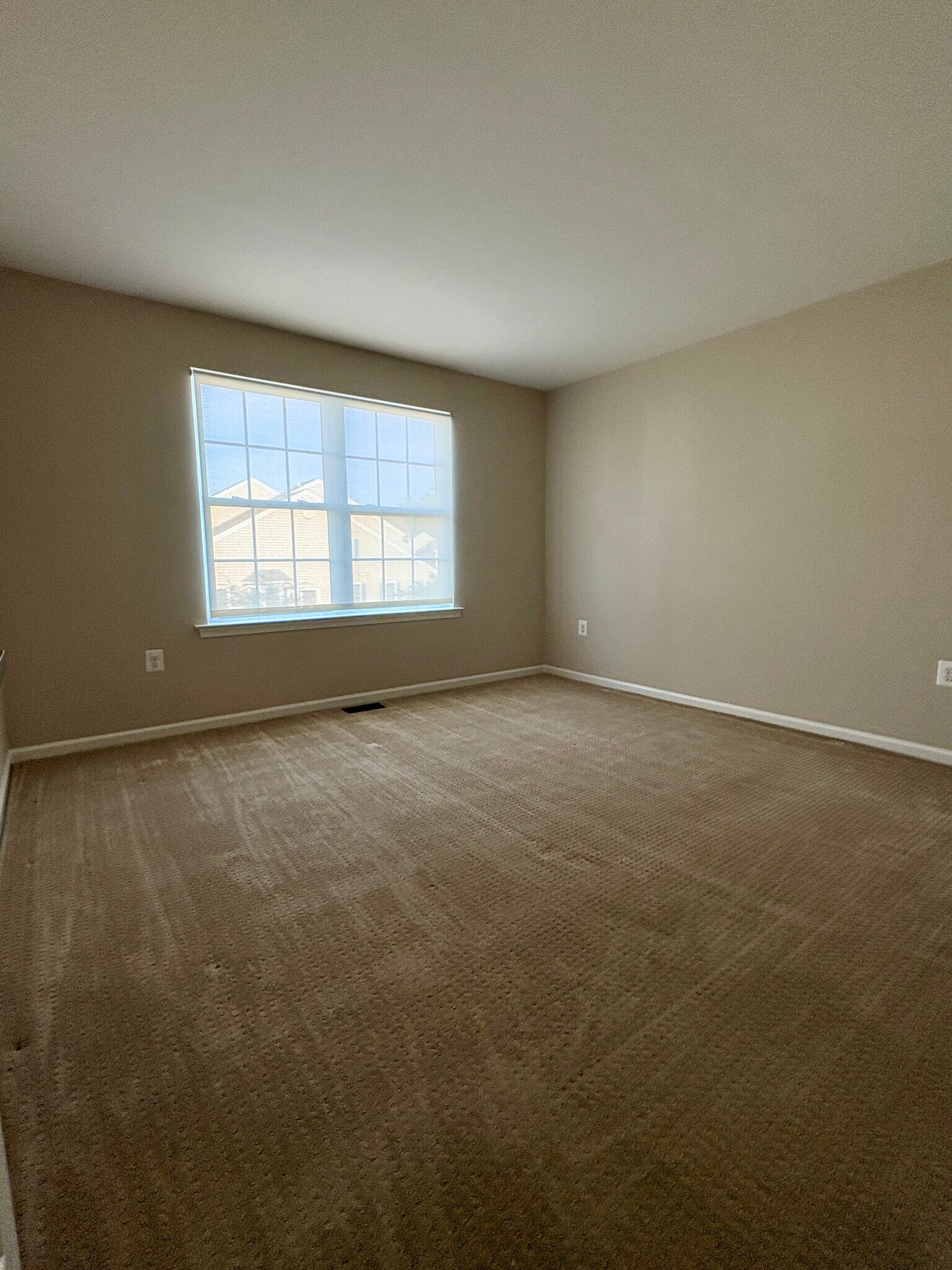 Building Photo - 906 Blue Meadow Dr