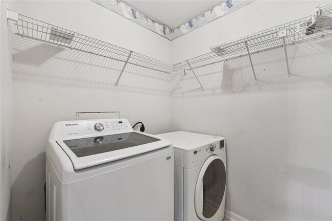 Building Photo - 2435 Cobble Creek Ln