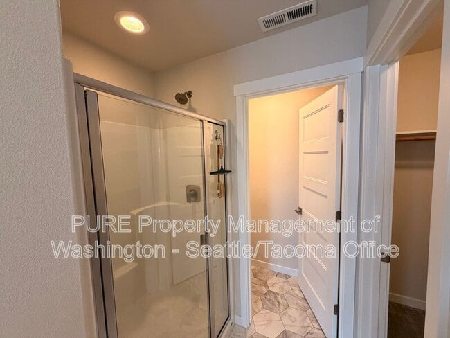 Building Photo - 3238 64th Ln SW