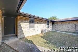 Building Photo - 2105 Darwin Dr