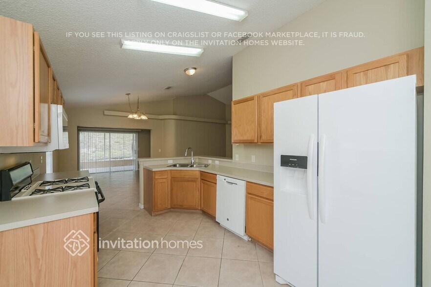 Building Photo - 409 Nicholson Dr