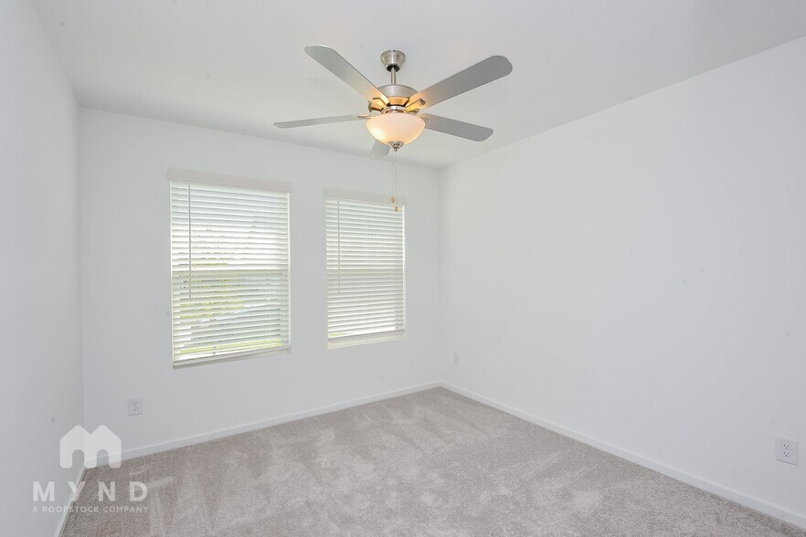 Building Photo - 2744 Mistwood Dr