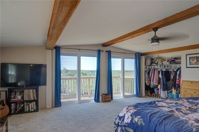 Building Photo - 373 Hile Ln