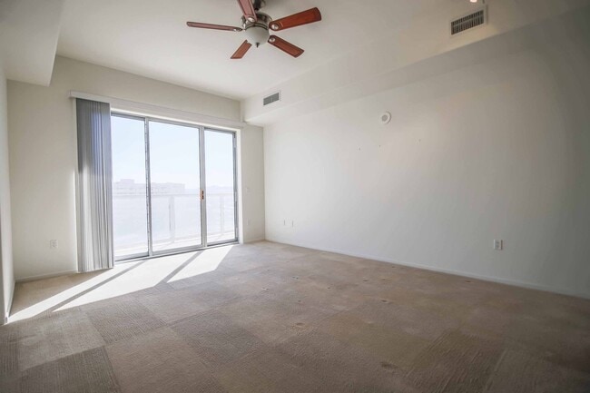 Building Photo - Pool-View High-Rise Living at One Las Vegas with Resort-Style Amenities!