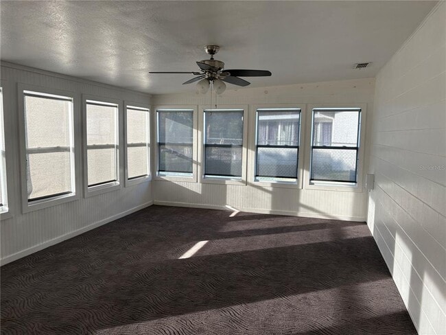 Building Photo - 626 Third Ave