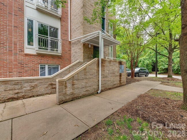 Building Photo - 3729 Picasso Court