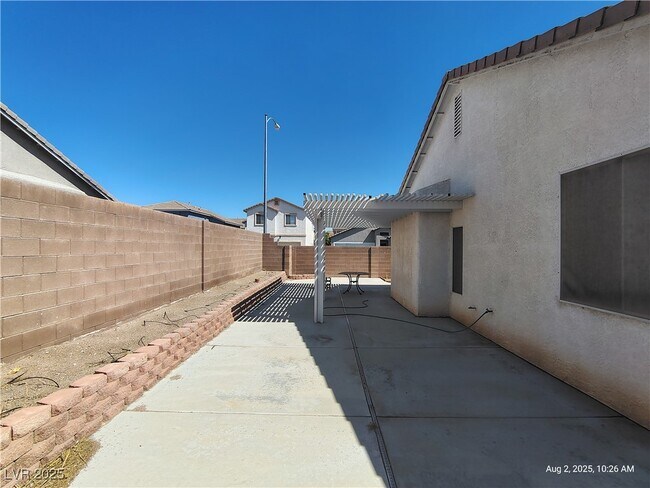 Building Photo - 6823 Crystal Rapids St