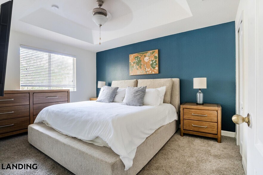 Building Photo - 1140 SE 24th Rd