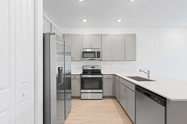Building Photo - 5807 Shining Sea Ct