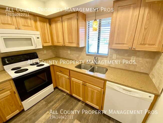 Building Photo - 6694 Draw Ln