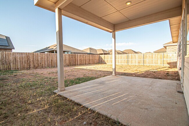 Building Photo - 7321 Fossell Ranch Rd