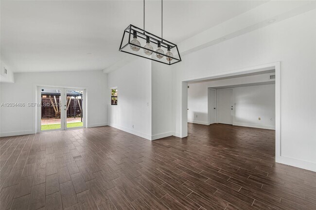 Building Photo - 6768 SW 104th Ave