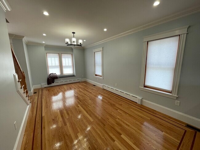 Building Photo - 46 Gerrish St