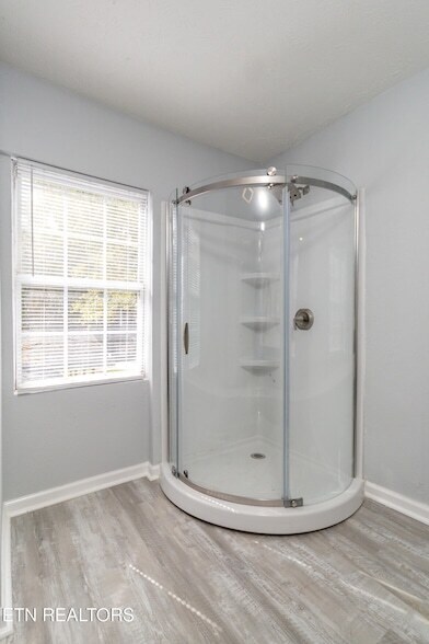 Building Photo - 770 Mahoney Rd