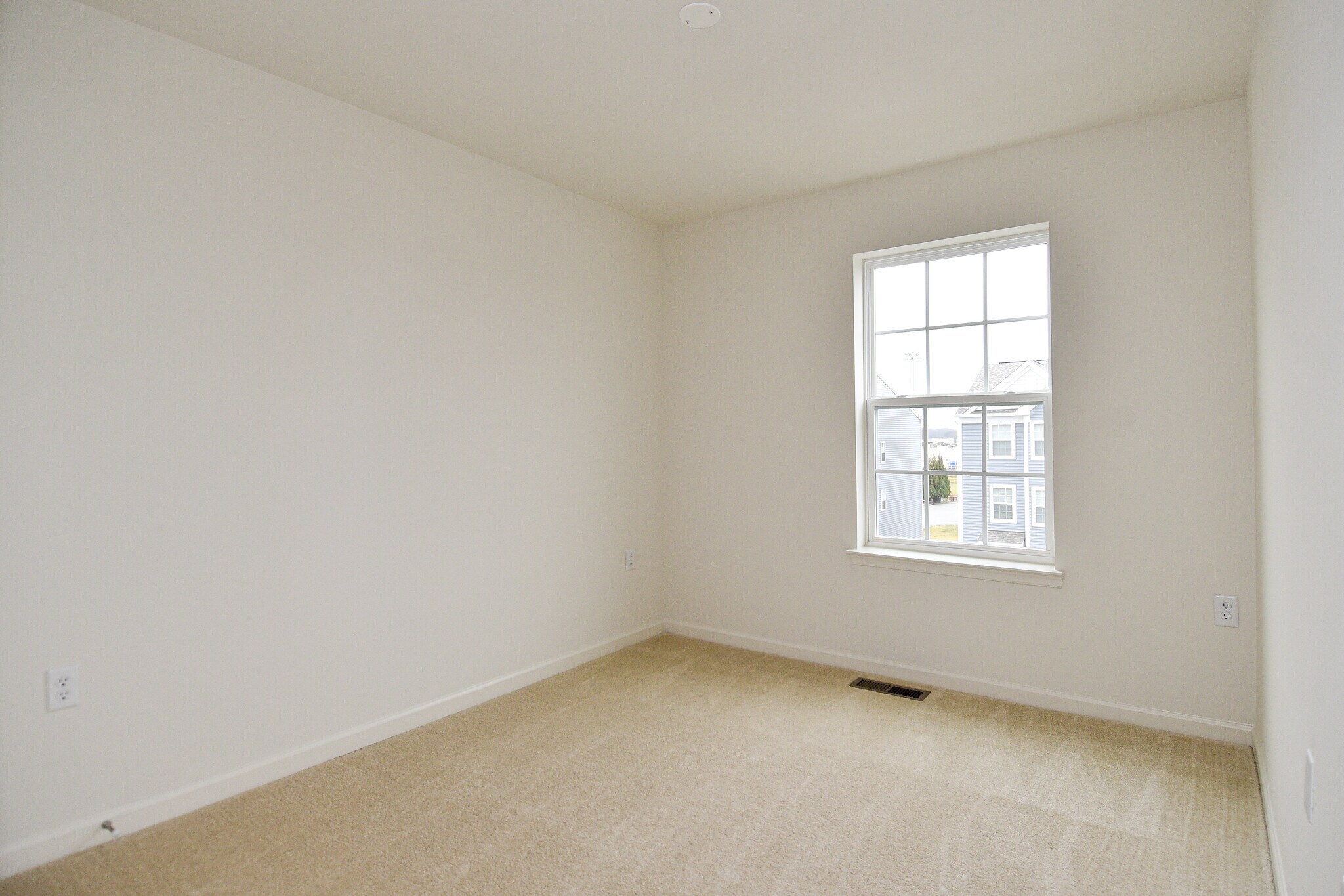 Building Photo - 11 Cecily Way
