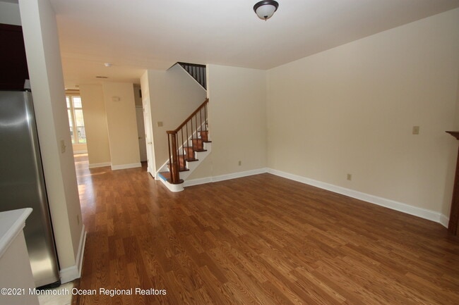 Building Photo - 86 Banyan Blvd