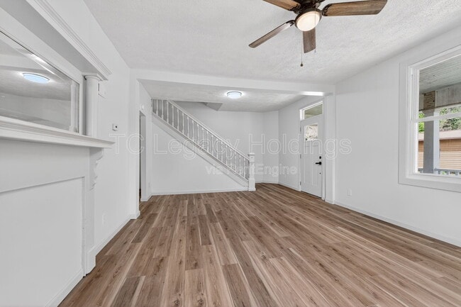 Building Photo - 73 Beechwood Ave