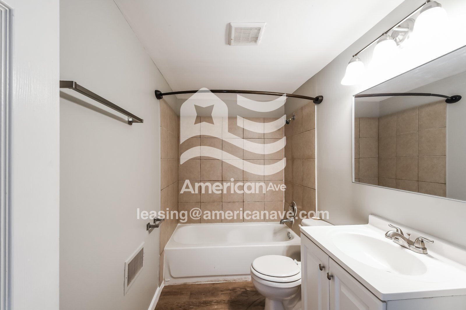 Building Photo - 8520 Jacklin Ave