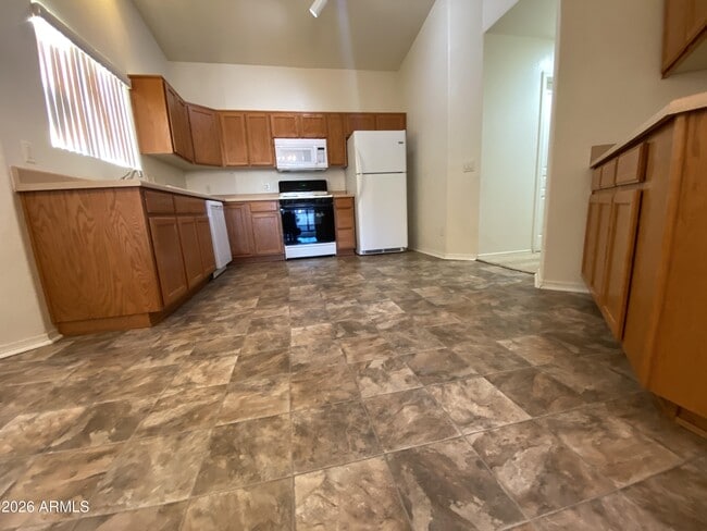 Building Photo - 3875 Barahona Dr